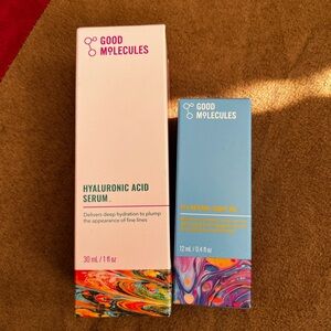 Good Molecules Hyaluronic Acid Serum - And Retinol Night Oil